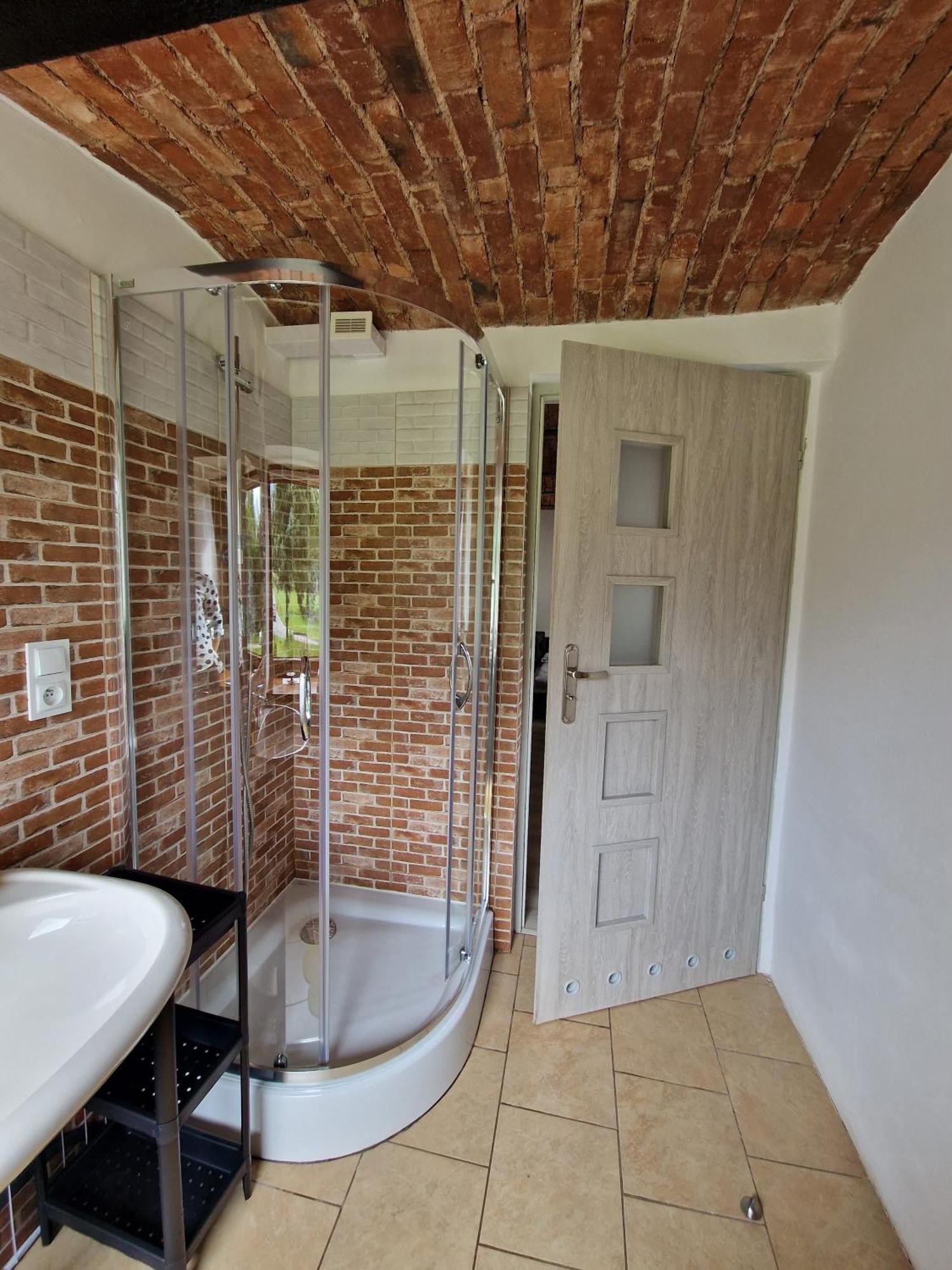 Stara Kuznia Radkow Hotel Buitenkant foto